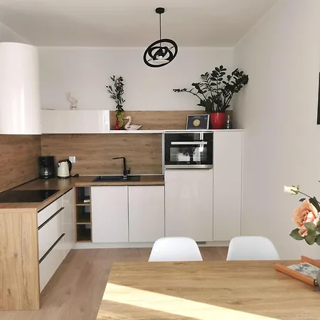 Wybrzeze Laguna Apartman *