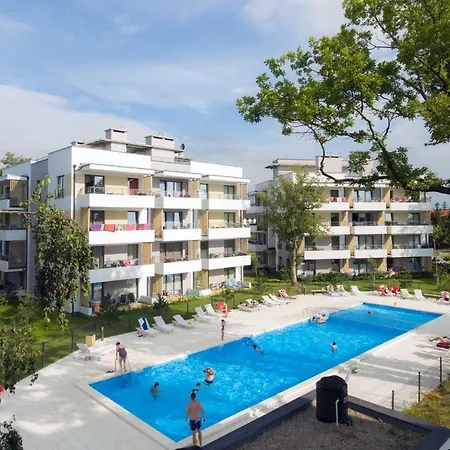 Wybrzeze Laguna 公寓